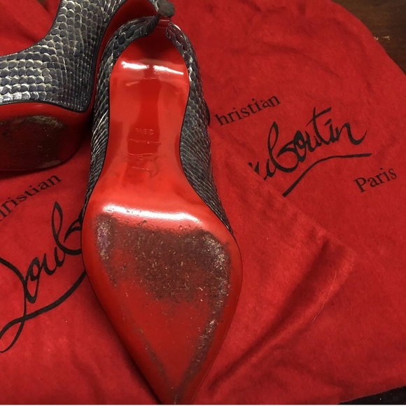 Christian Louboutin Women's Classic French Pumps - Picture 4 of 8